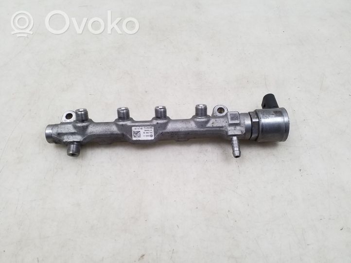 Volkswagen PASSAT B8 Fuel main line pipe 04L089G