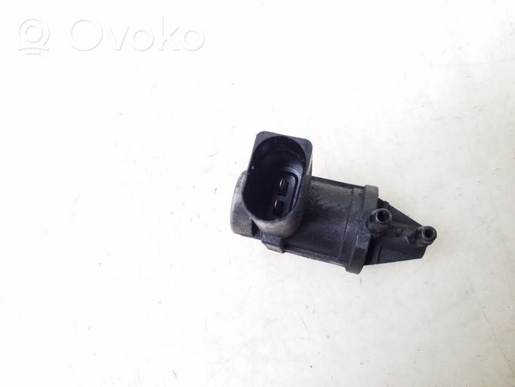 Audi A8 S8 D4 4H Turbo solenoid valve 1K0906283A