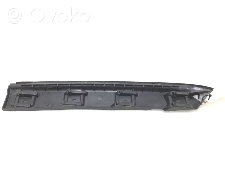 Volkswagen Jetta V Soporte de montaje del parachoques trasero 1K5807394