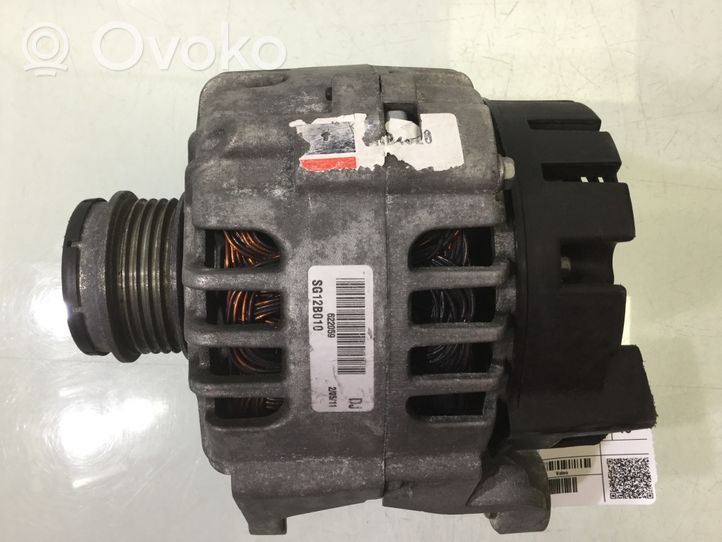 Volkswagen PASSAT B5 Alternador 06B903018DX