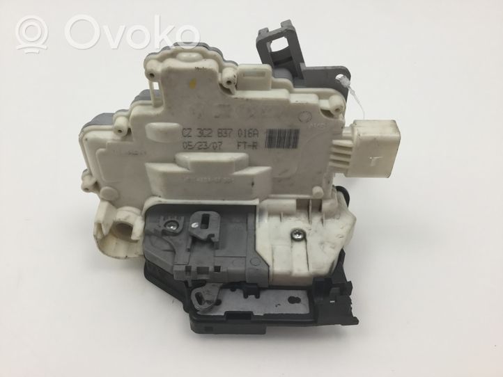 Volkswagen PASSAT B6 Serrure 3C2837016A