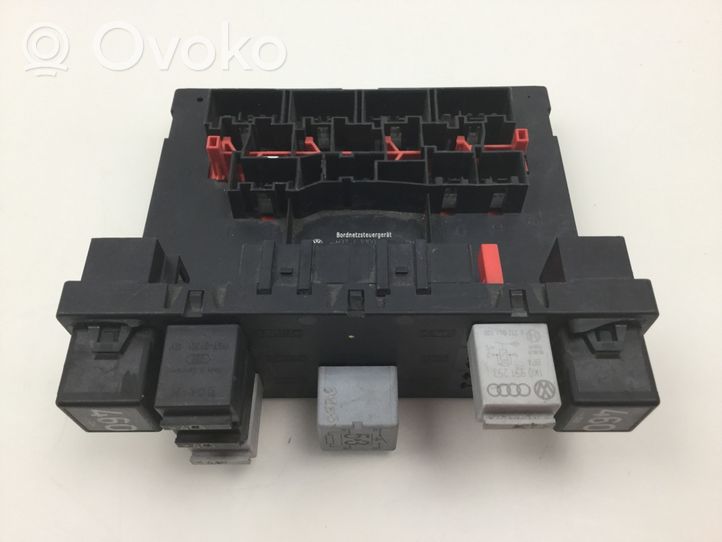 Volkswagen Bora Module confort 3C0937049D