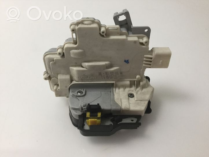 Audi A4 S4 B7 8E 8H Serrure 8E1837016AA