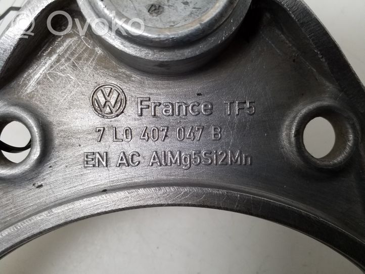 Audi Q7 4L Fourchette, bras de suspension inférieur avant 7L0407047B