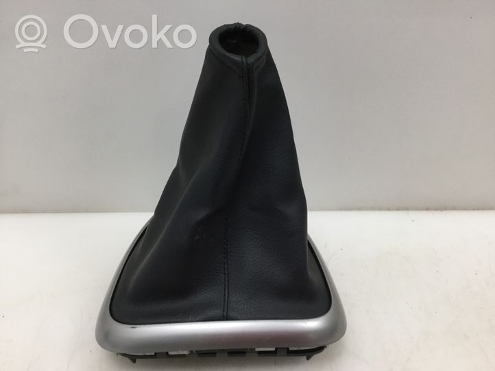 Nissan Qashqai Rivestimento in pelle/manopola della leva del cambio 96935JD000