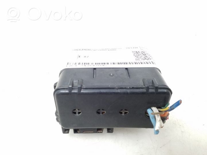 Nissan Navara Fuse module 