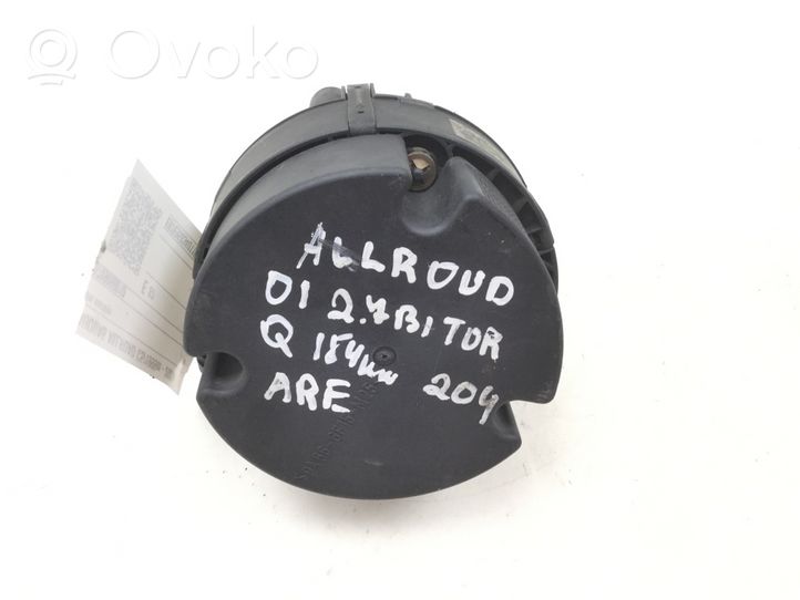 Audi A6 Allroad C5 Pompe à air secondaire 078906601D