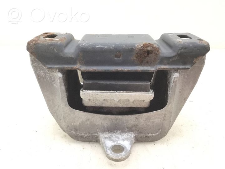 Volkswagen Bora Supporto di montaggio del motore 1J0199555