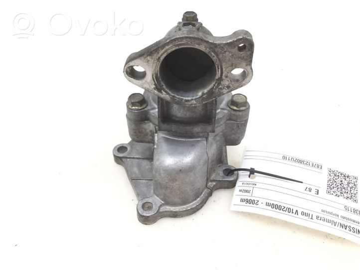 Nissan Almera Tino Termostaatin kotelo 038115