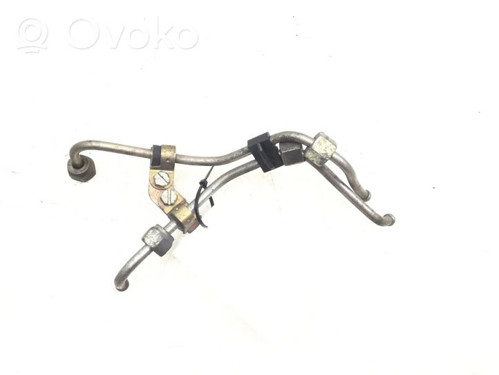 Opel Astra H Tuyau d'alimentation d'injecteur de carburant 