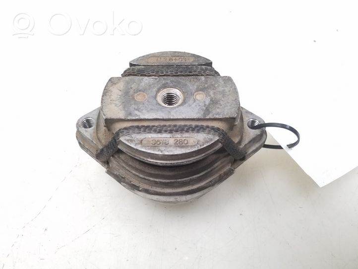 Audi A4 S4 B6 8E 8H Supporto della scatola del cambio 3618280