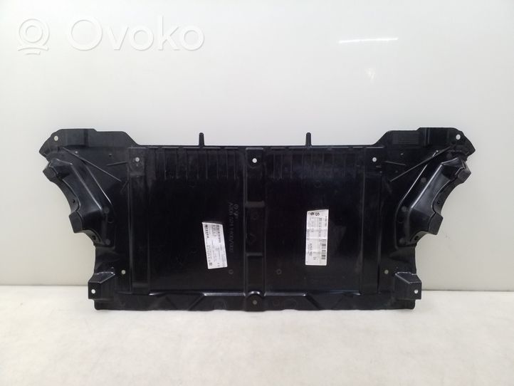 Mercedes-Benz C W206 Variklio dugno apsauga A2065241400