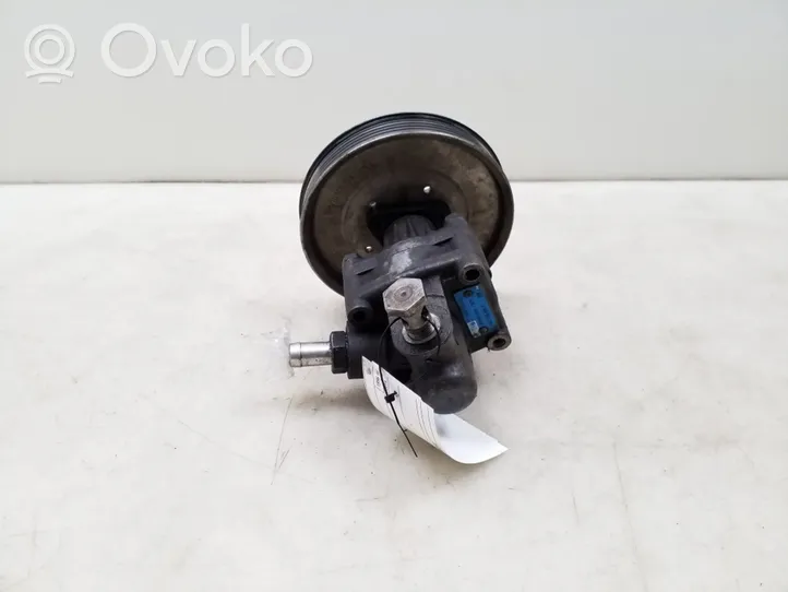 Audi A6 S6 C4 4A Power steering pump 048145155F