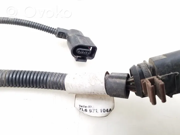 Volkswagen Touareg I Parking sensor (PDC) wiring loom 7L6971104A