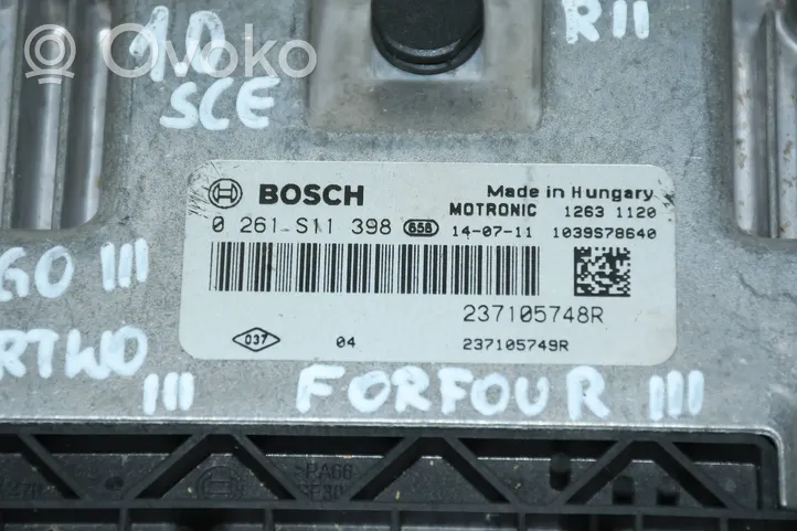 Renault Twingo III Sterownik / Moduł ECU 237105748R