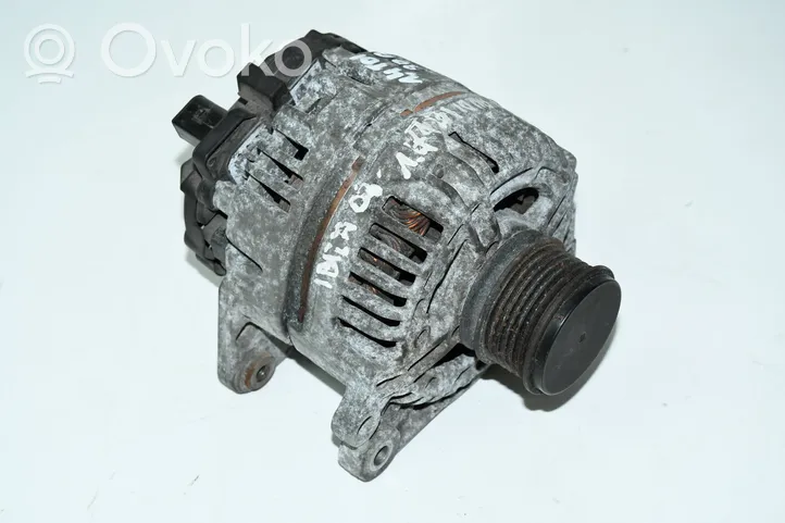 Volkswagen Polo Generatore/alternatore 045903023