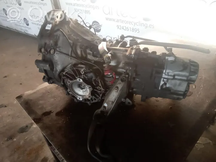 Volkswagen PASSAT Manual 5 speed gearbox 8150070803