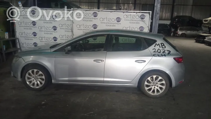 Seat Leon (5F) Etupyyhkimen vivusto ja moottori 