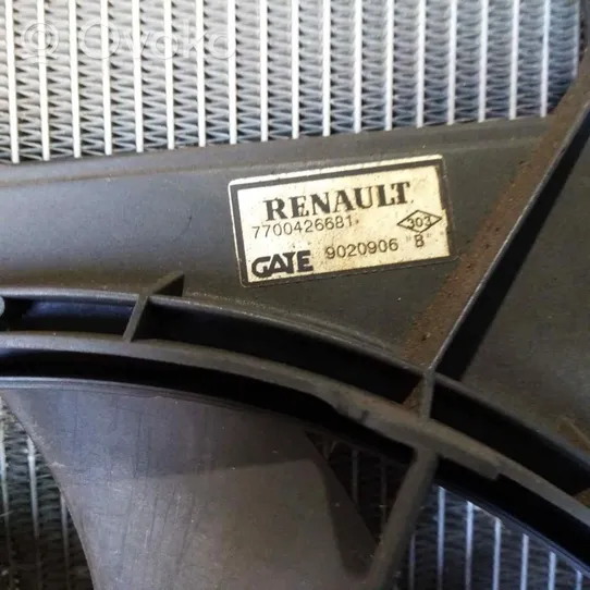 Renault Megane II Tila-auton jääkaappi 