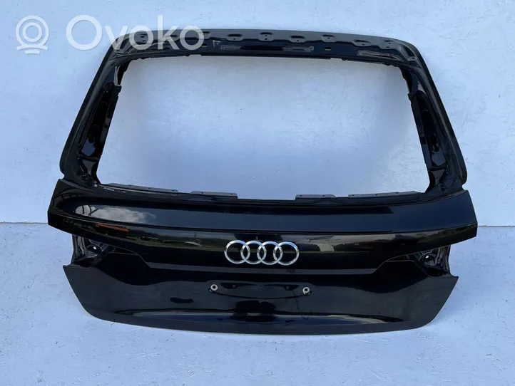 Audi A4 S4 B9 8W Tylna klapa bagażnika 8W9827337