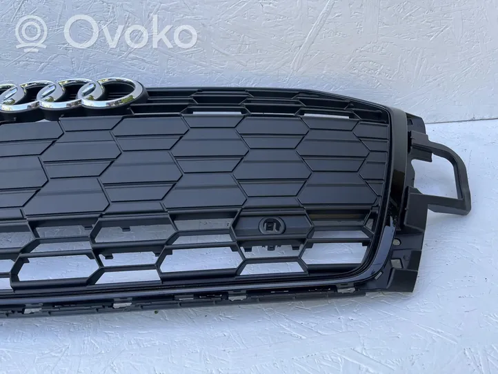 Audi A5 Etusäleikkö 8W6853651BE