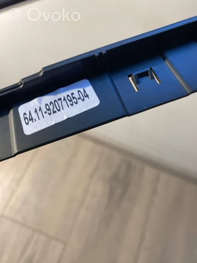 BMW 3 F30 F35 F31 Radion/GPS-laitteen pääyksikön kehys 9207195