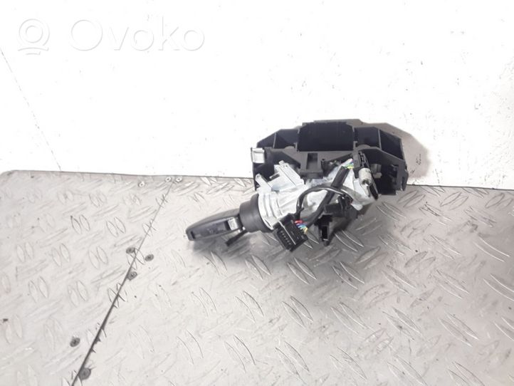 Audi TT TTS Mk2 Užvedimo spynelė 8J0907137Q