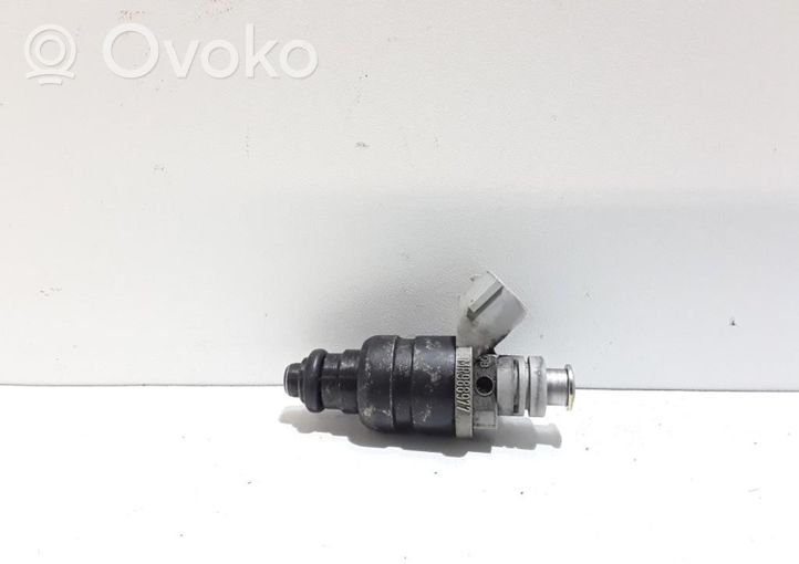 Mitsubishi Colt CZ3 Injecteur de carburant MR988977