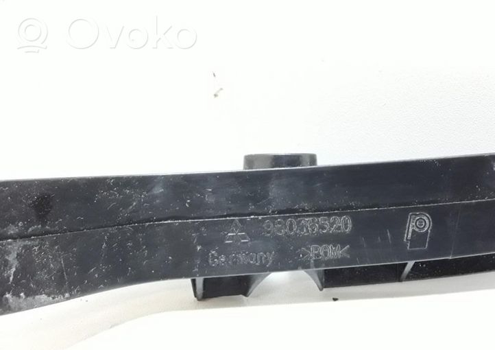 Mitsubishi Colt CZ3 Staffa di rinforzo montaggio del paraurti posteriore 98036520