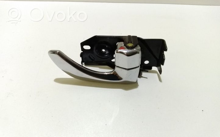 KIA Opirus Front door interior handle 