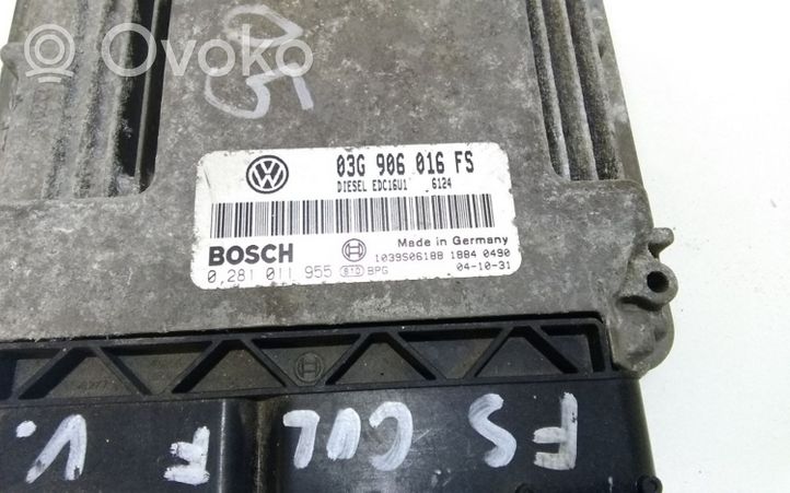 Volkswagen Golf V Calculateur moteur ECU 03G906016FS