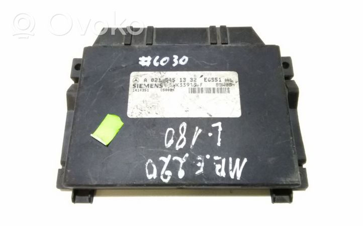 Mercedes-Benz E W210 Module de contrôle de boîte de vitesses ECU A0215451332