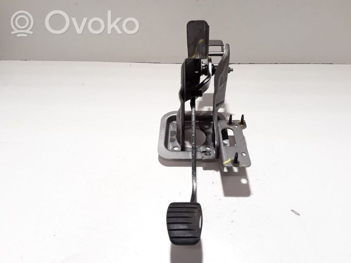 Dacia Sandero Brake pedal 465010857R