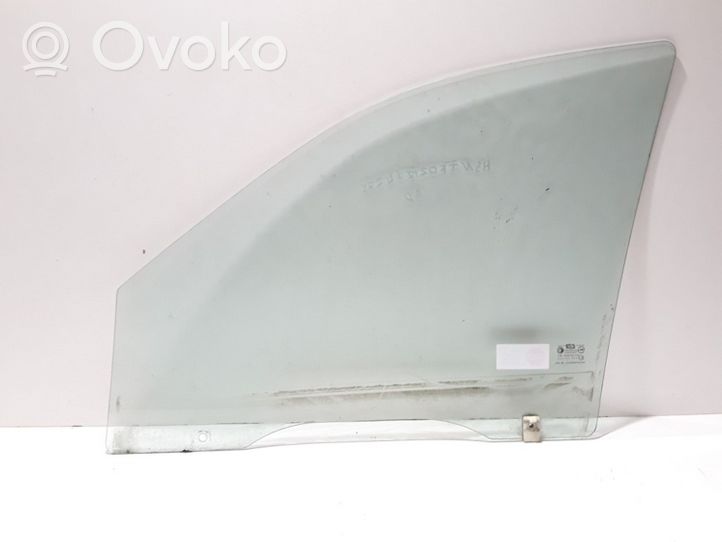 Hyundai Santa Fe Front door window glass four-door 43R001234