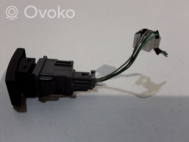 Toyota Avensis T270 Hazard light switch 1H98