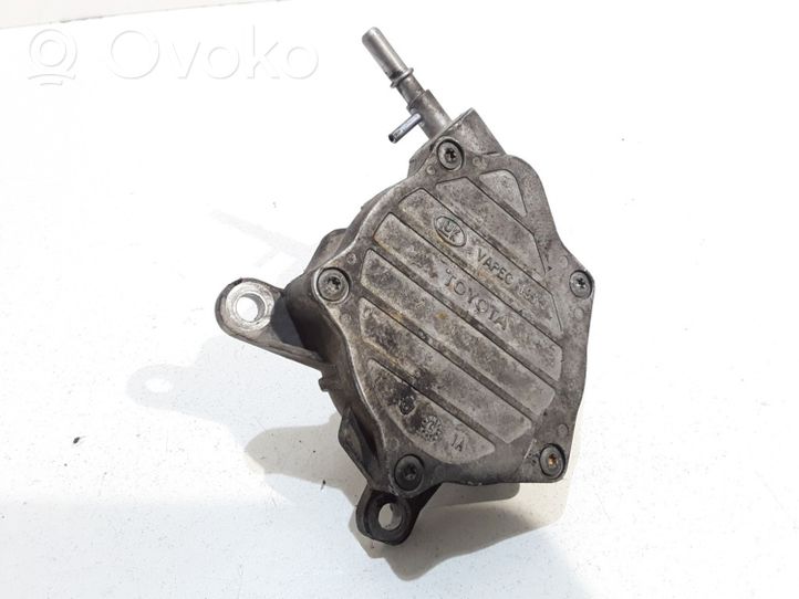 Toyota Avensis T250 Altra parte del vano motore 28110545