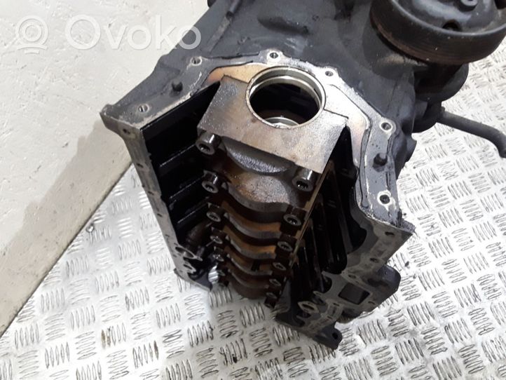 Audi Q7 4L Blok silnika 03H021