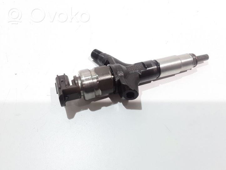 Subaru Legacy Injecteur de carburant 16613AA020