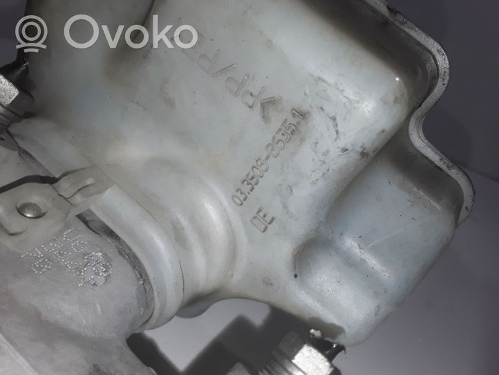 Skoda Superb B6 (3T) Maître-cylindre de frein 1K1611301
