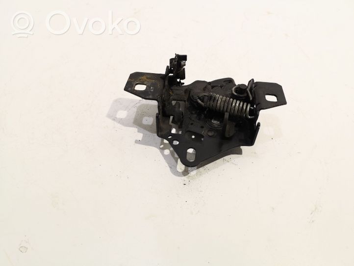 Volkswagen PASSAT B5 Loading door lock 