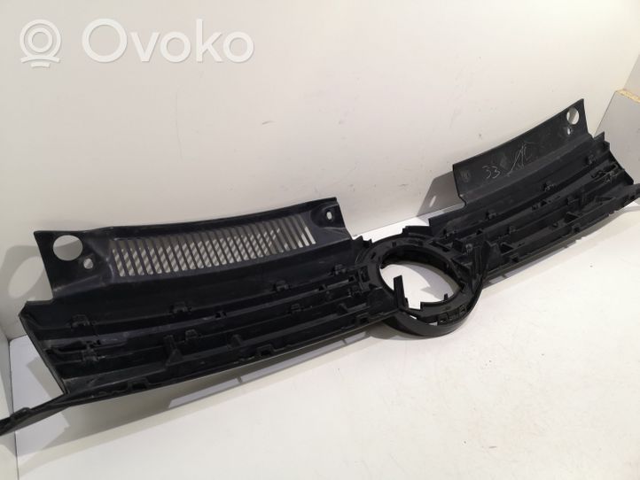 Volkswagen Golf VII Bonnet/hood grill 