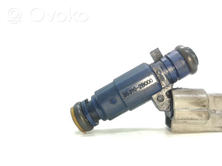 Hyundai i40 Inyector de combustible 353102B000