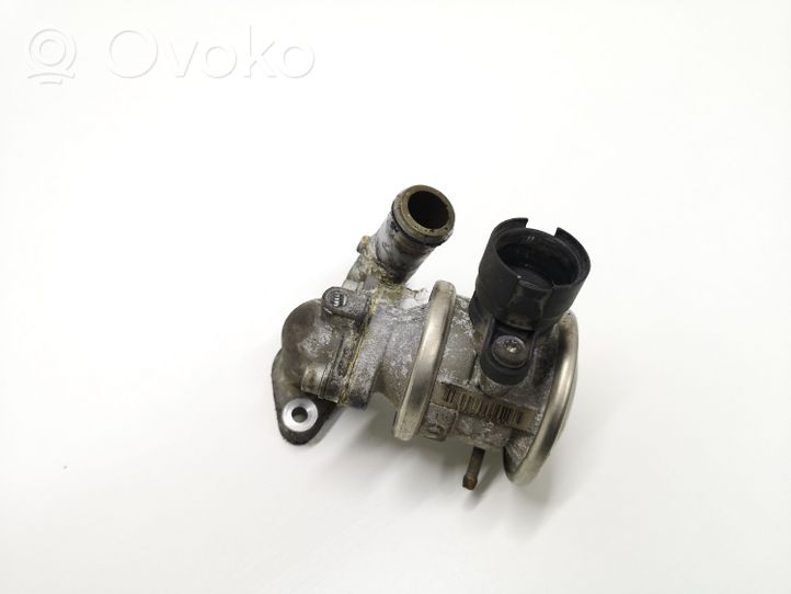 Volkswagen Phaeton Termostaatin kotelo 022131119B