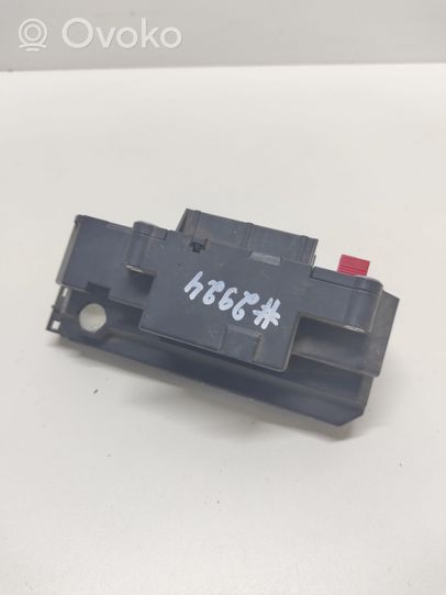 BMW 7 E38 Module de fusibles 6113690058301