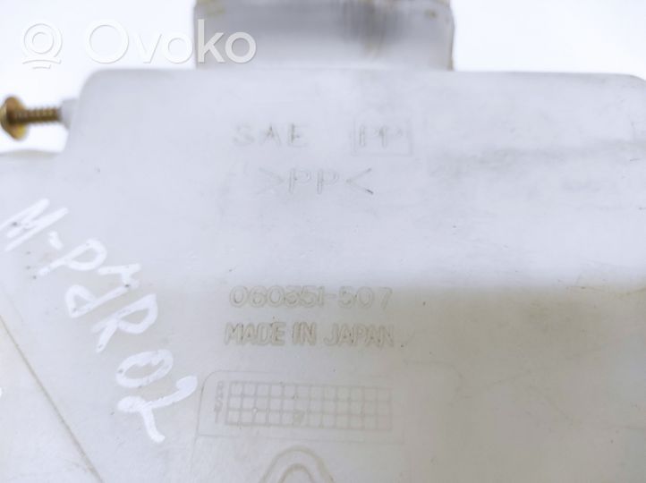 Mitsubishi Pajero Réservoir de liquide lave-glace 060351507
