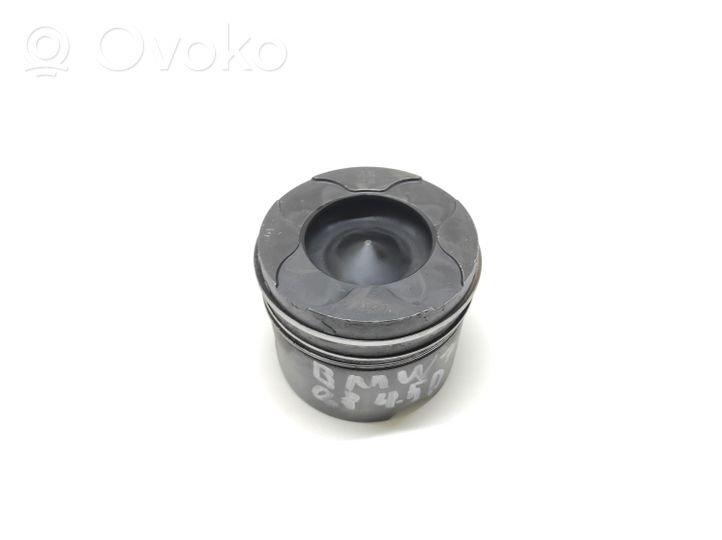 BMW 7 E65 E66 Piston 