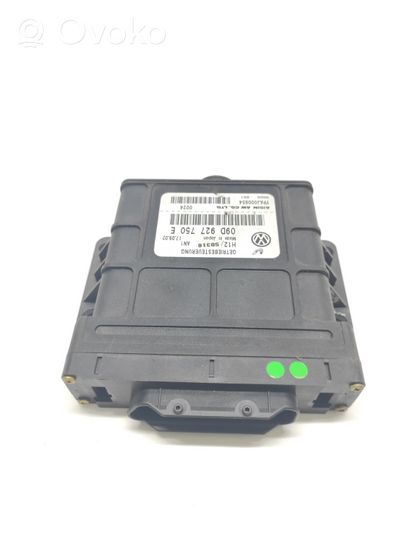 Volkswagen Touareg I Module de contrôle de boîte de vitesses ECU 09D927750E