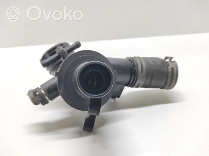 Mercedes-Benz C W204 Alloggiamento termostato 4006164