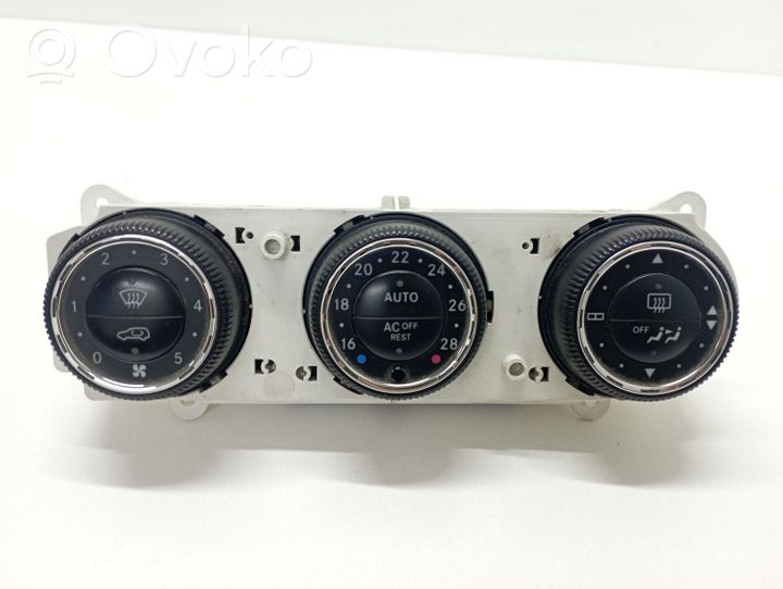 Mercedes-Benz ML W163 Oro kondicionieriaus/ klimato/ pečiuko valdymo blokas (salone) A1638204989