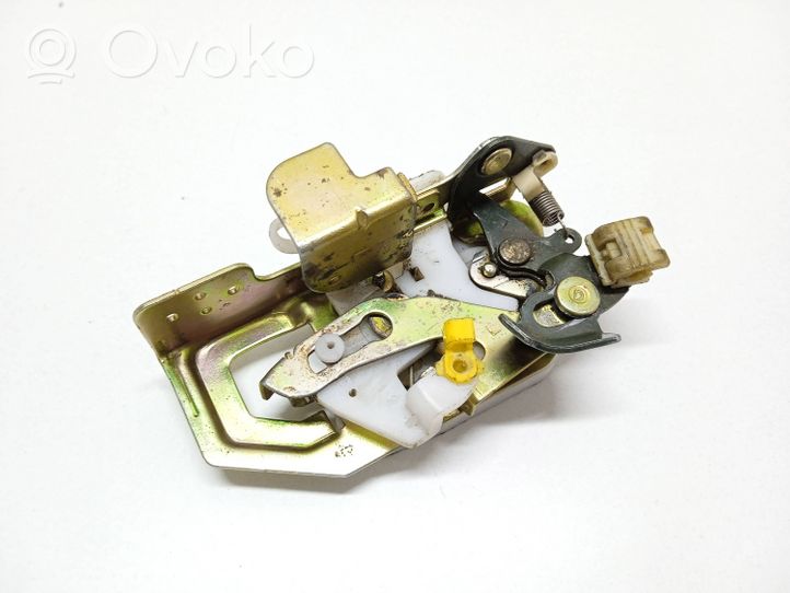 Chevrolet Spark Rear door lock 